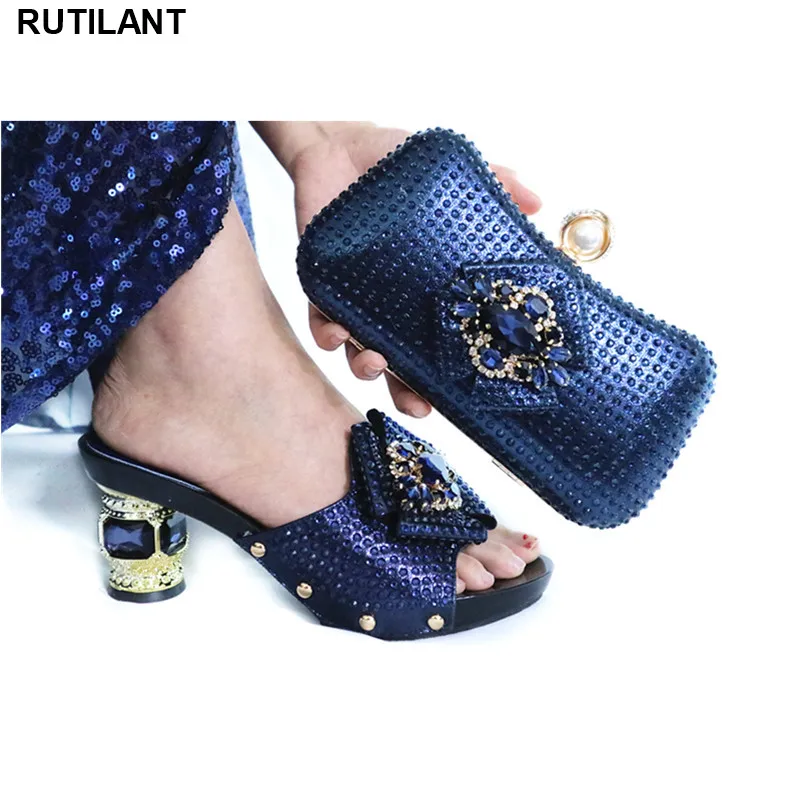 Комплект из туфель и сумочки в итальянском стиле свадебные туфли стразы