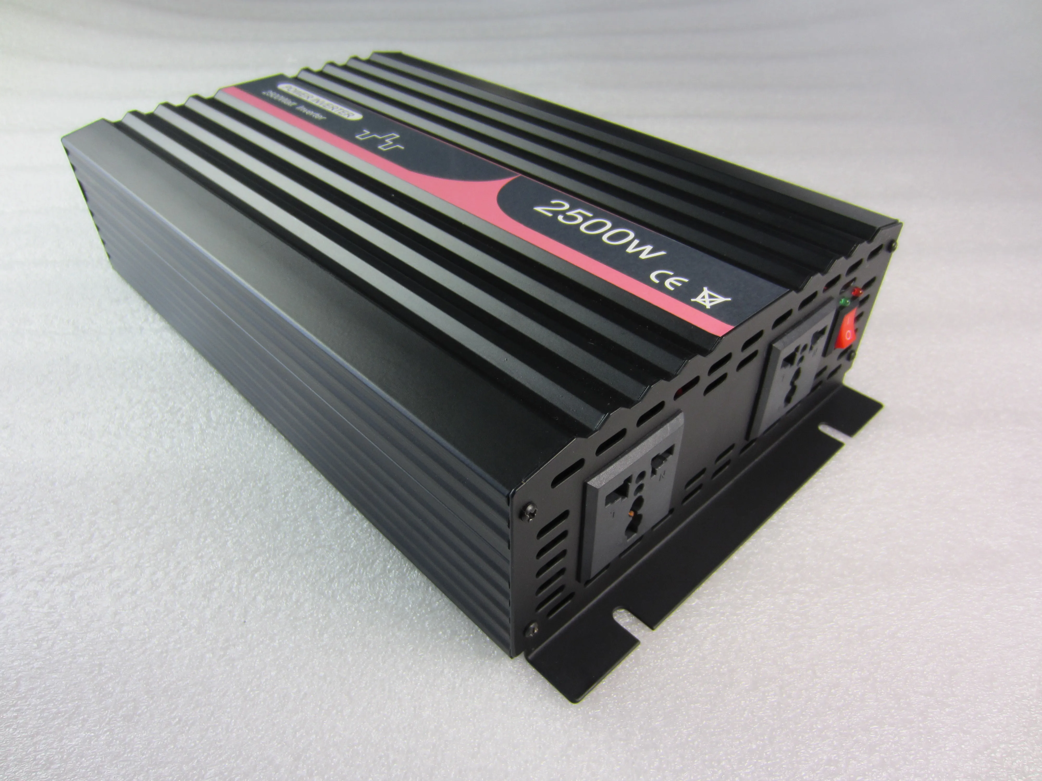 Реальный 2500W/5000W модифицированный синусоидальный инвертор DC 12V 24V 48V AC 110V 120V 220V 230V