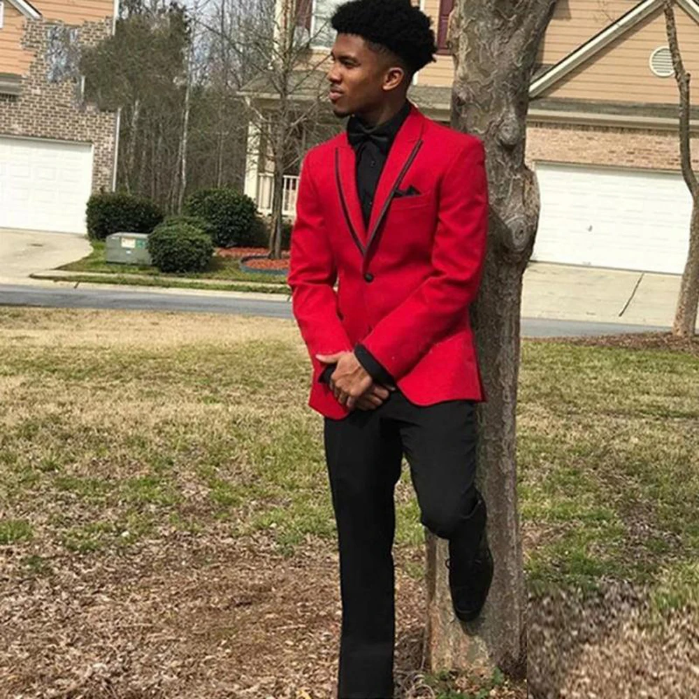 

Red Groomsmen Peak Lapel Groom Tuxedos One Button Men Suits For Wedding Prom Dinner Wear