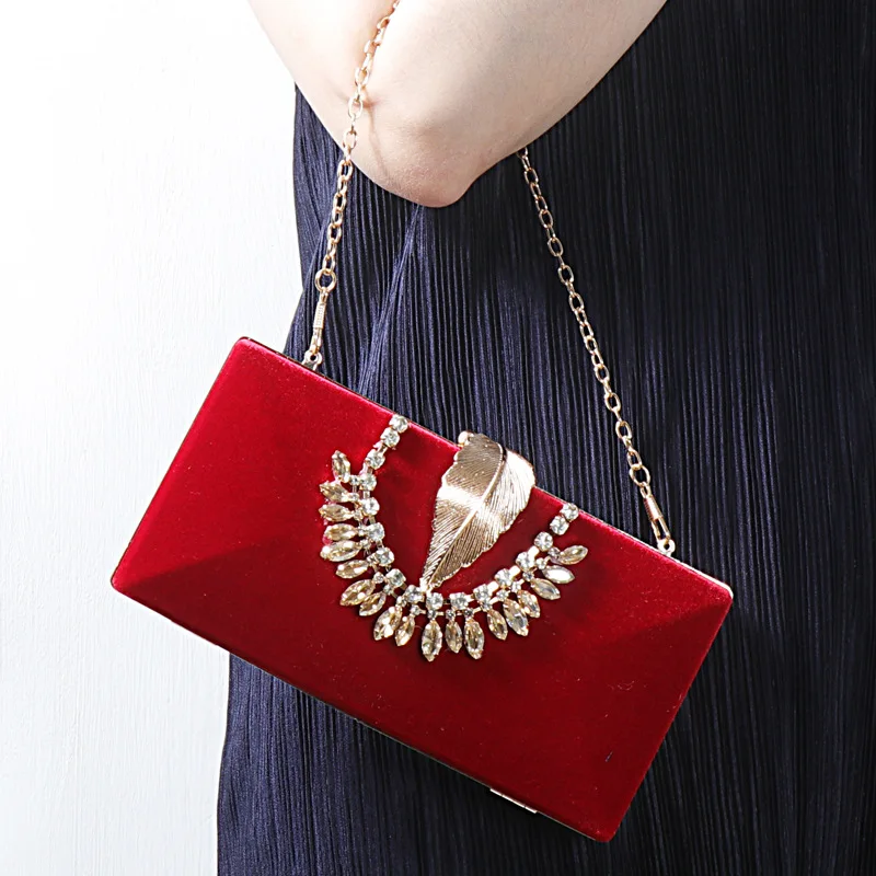 

Red Color Women Small Day Clutch Velvet New Design Party Chain Shoulder Diamonds Evening Bags Leaf Metal Purse