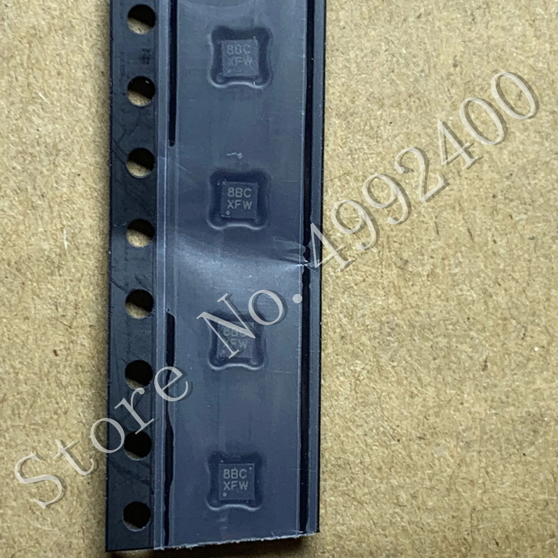 

1pcs/lot 8BC BBC ISL6208BCRZ-T QFN