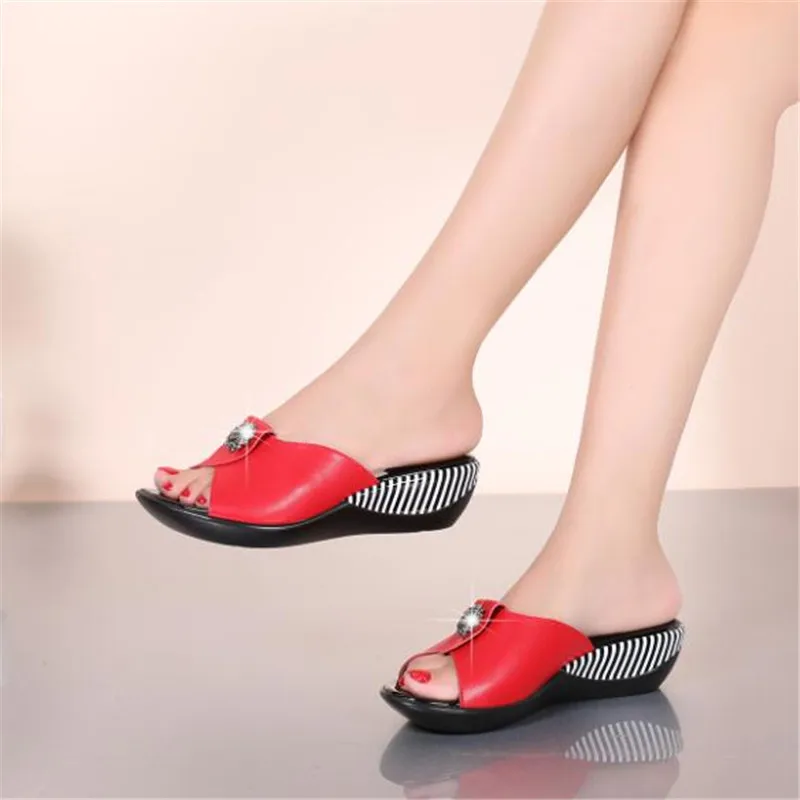 size 35--42 Diamond slippers Genuine Leather Slippers New Fashion Antiskid Summer Womens Rhinestone Sandals | Обувь