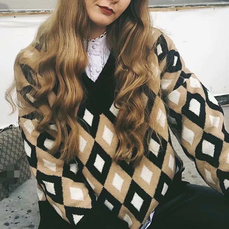 

Female Chic Soft Sweaters Vintage Woman Rhombus Plaid V Neck Sweater Fashion Ladies Autumn Oversized Knitted Tops