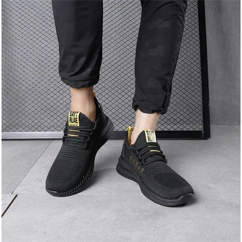 2022 New Mesh Men Sneakers Casual Shoes Lac-up Men Shoes Lightweight Comfortable Breathable Walking Hombre Sneakers Zapatillas