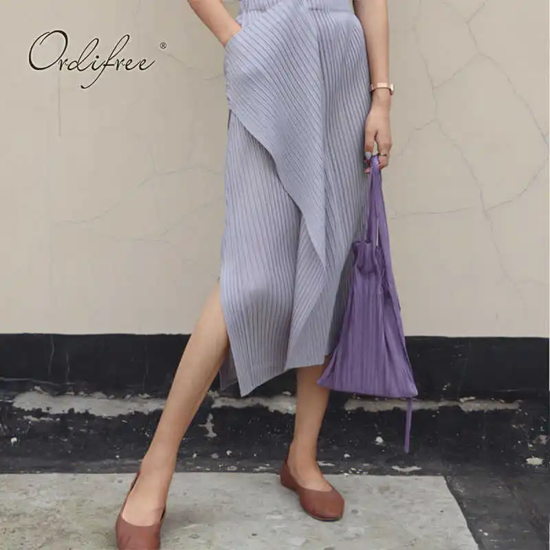 

2021 Summer Women Pleated Skirt Asymmetrical Streetwear High Waist Black Midi Skirt