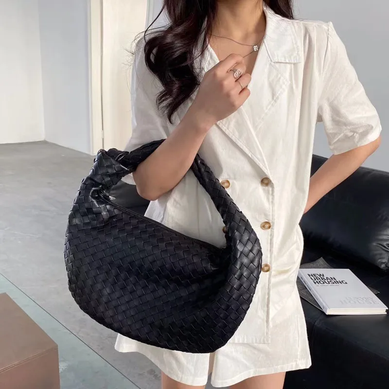 

Luxury Brand Design Women Tote Purse Soft Handmade Woven Knot Boston Arm Handbag Hot Sale Ladies Purse 2021