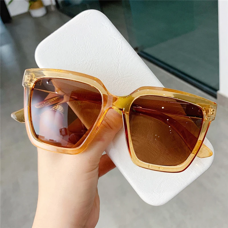 2021 Korea Fahion Oversize Square Sunglasses Women Wide Frame Transparent Brown Black Red 6 Color Unisex Lunette De Soleil Femme