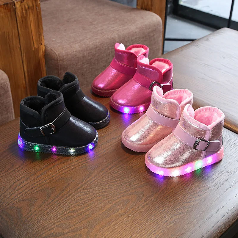 Новинка зимы 2019 модные короткие ботинки детская обувь для девочек толстые теплые