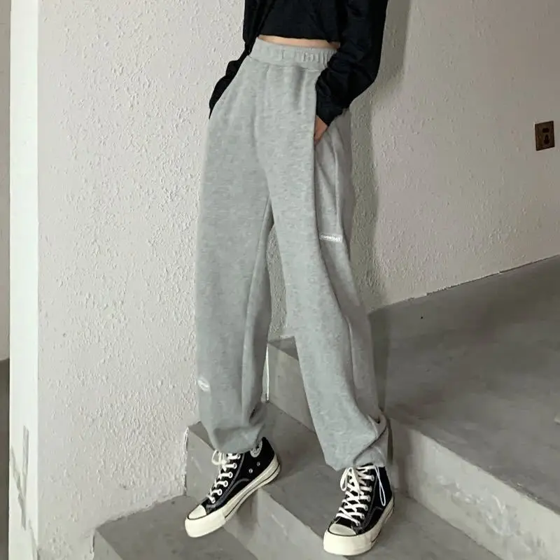 

Winter Warm Sweatpants Women Baggy Sports Pants Women Korean Style Jogger Pants Women Loose Gray Sweat Pants Female