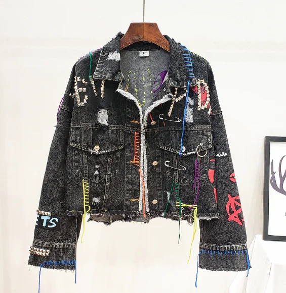 

Nice Spring Autumn Women Street Fashion Graffiti Denim Jacket Female Personality Short Raw Cut Rivet Fringe Jean Coat