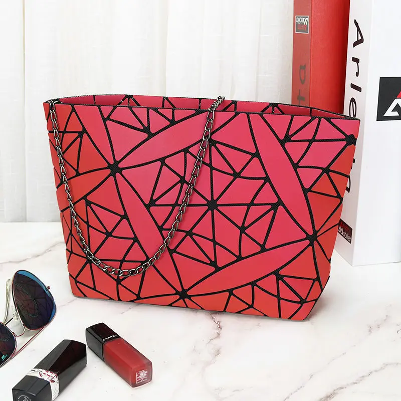 

X113 красочная сумка с цепочкой со стразами, модная светящаяся сумка через плечо с геометрическим рисунком для студентов, универсальная боль...