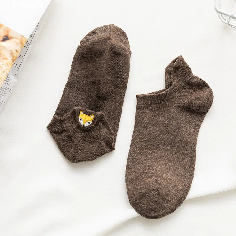 

Sfree Spring and Summer Socks Wholesale Japanese Breathable Sweat Absorption Three-Dimensional Heel Embroidered Fox