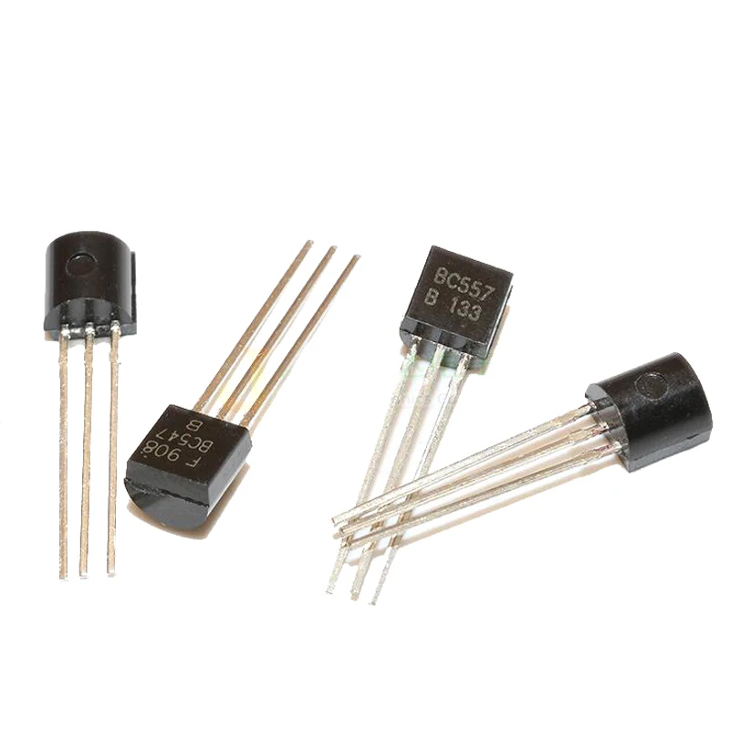Новый и оригинальный чипсет IC TO-92 транзистор BC547 + BC557 TO92 25 пар BC547B BC557B 50 шт. |