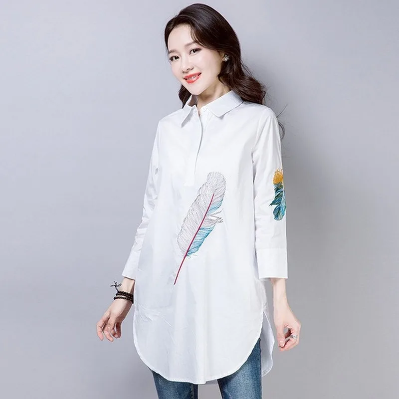 100% хлопок плюс размер перо вышивка Белая Длинная блузка для женщин 3/4 рукав