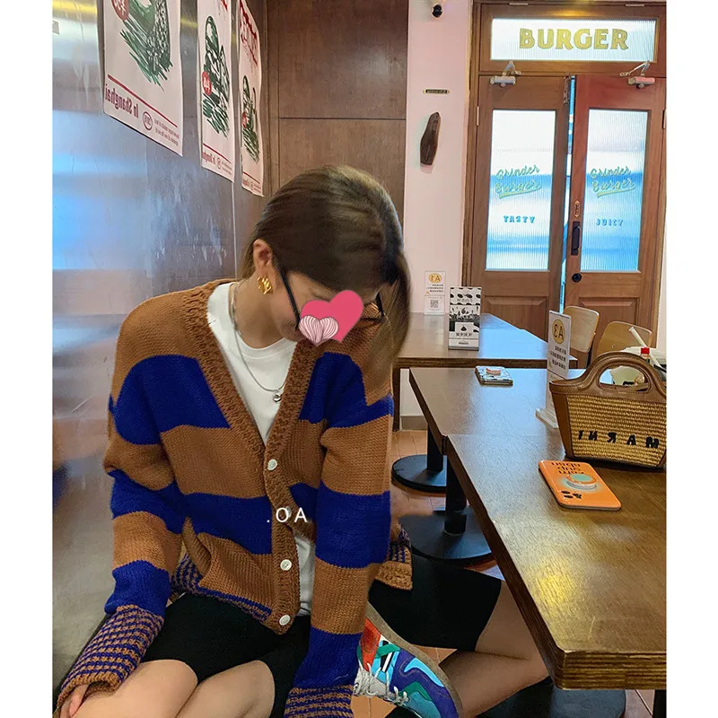 

Striped knitted cardigan women's spring and autumn wear new Korean loose V-Neck long sleeve sweater coat