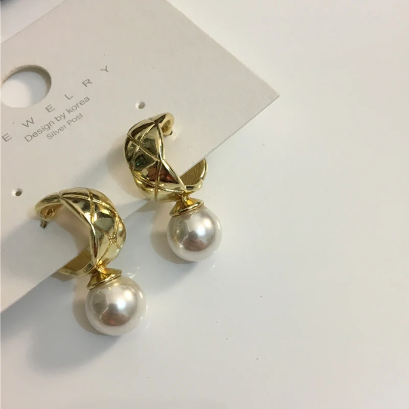 

AENSOA Korea Design Simulated Pearl Drop Earrings for Women Girl 2020 New Fashion Small Cute Dangle Earrings Jewelry Wholesale