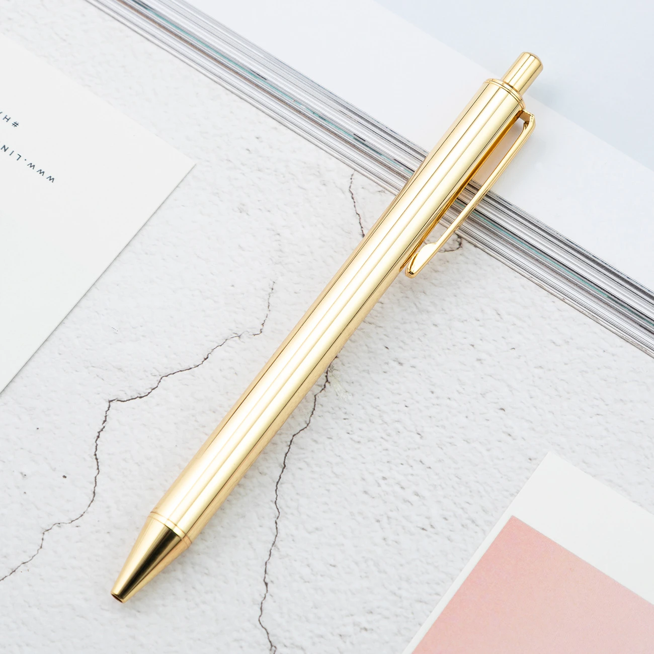 

Шариковая ручка Lytwtw Розовое золото