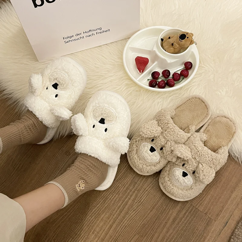 

Flat Shoes Female Ladies' Slippers Fur Flip Flops Platform Flock Slipers Women Low Plush 2021 Massage Slides Rome PVC with fur
