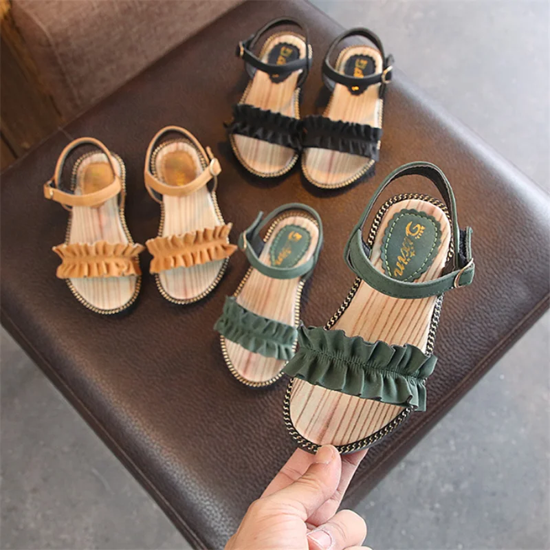 

Girls Sandals Slides Kids Summer Beach Sandals Pleated Ruffles Princess Sweet Kids Slippers for Bath Swimming Outdoor shoes