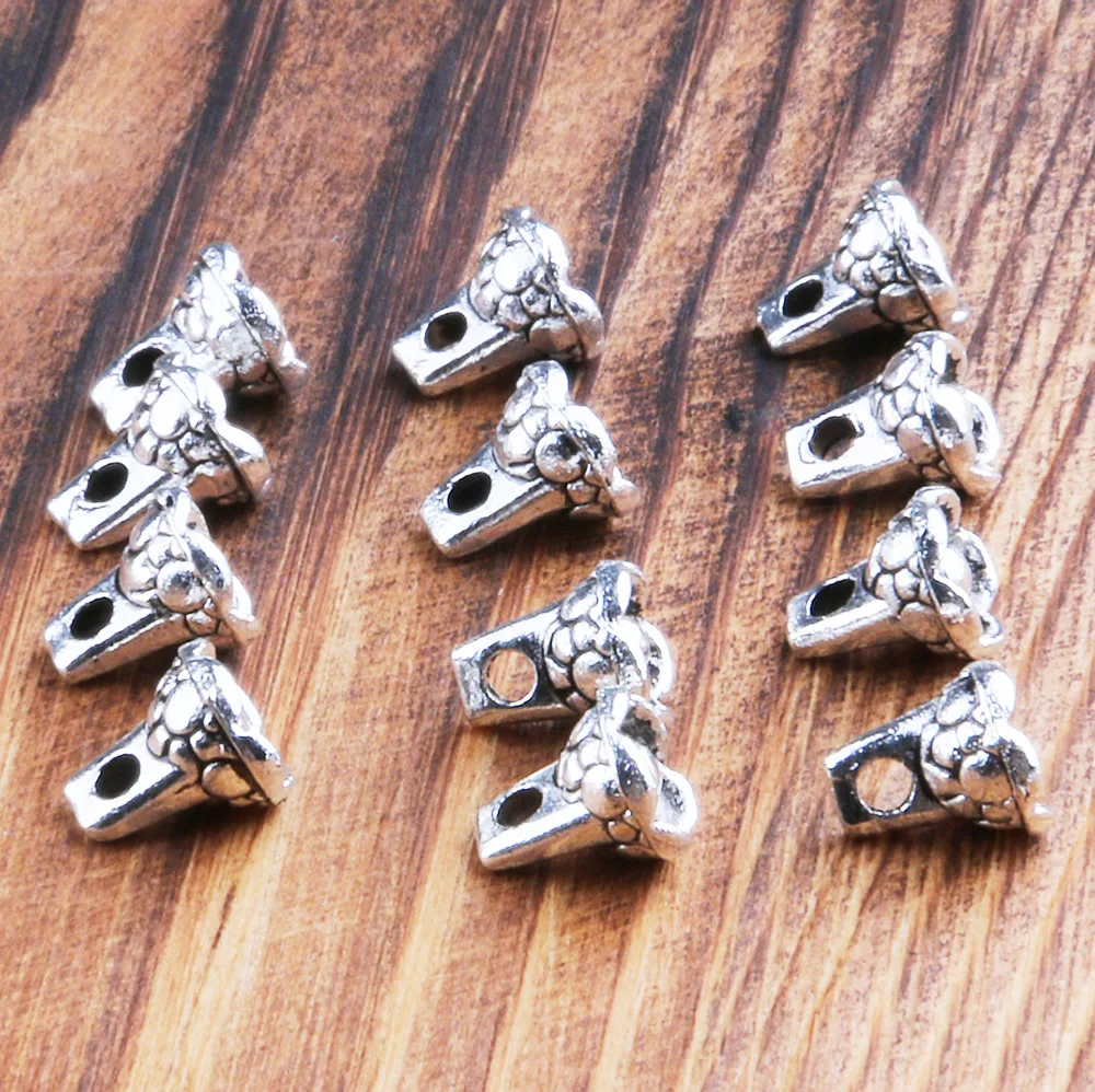 

Tibetan Silver Color 10PCS Zinc Alloy Flower-shaped Metal Pendant Charms for Jewelry Making 6*7mm Handmade DIY Accessories