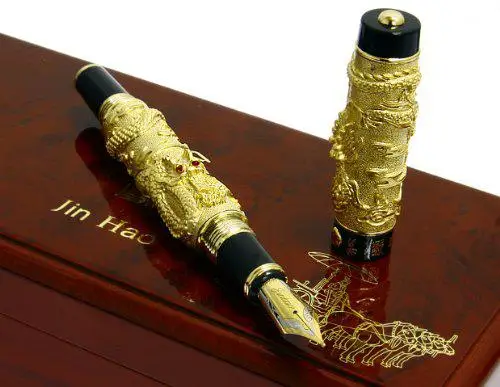 

Style, Classical Chinese Dragons Playing with the Pearl Carved 3D Fountain Pen Black with Push in Style Ink Converter Removable