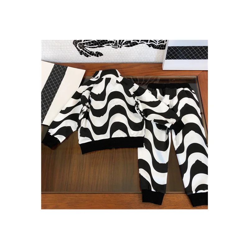 

Designer children's clothing 2021 early autumn new products men and women the same sports and leisure suit long-sleeved two-piec