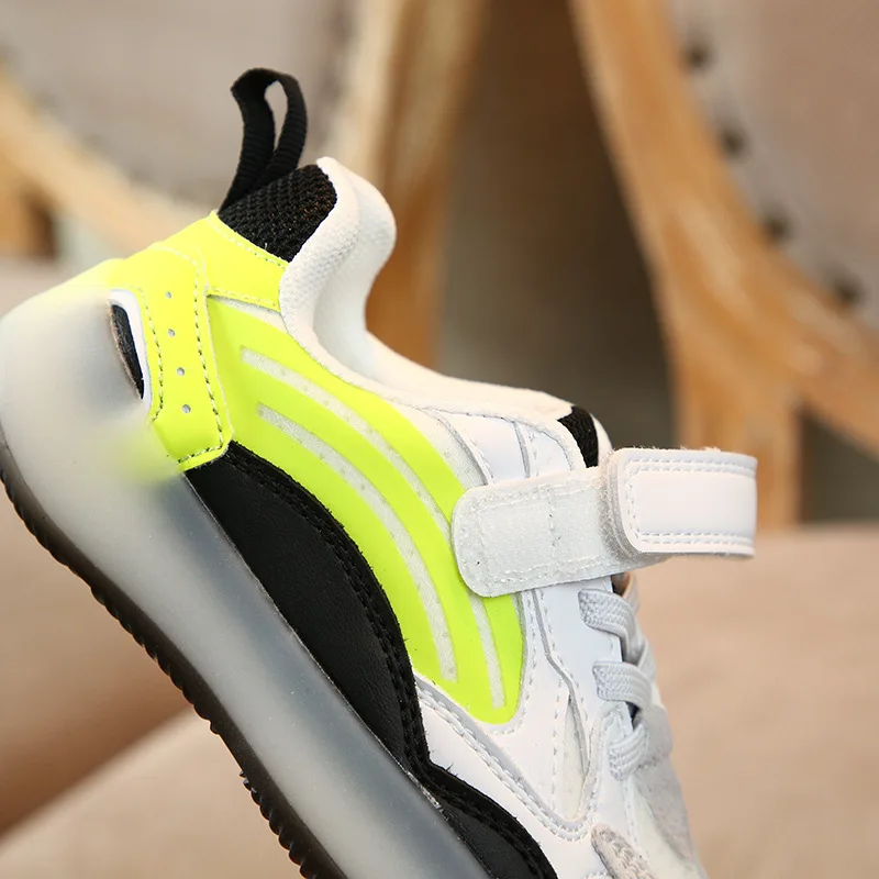 Детские спортивные кроссовки сетчатые повседневные Белые массивные для