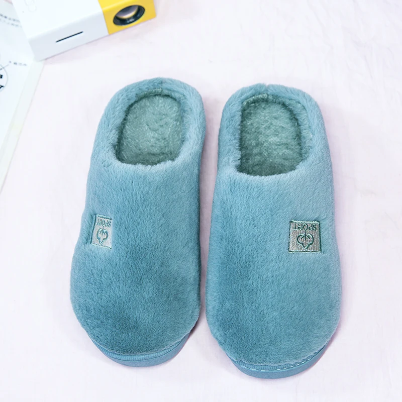 Зимние тапочки женская домашняя обувь нескользящие домашние с мехом теплые