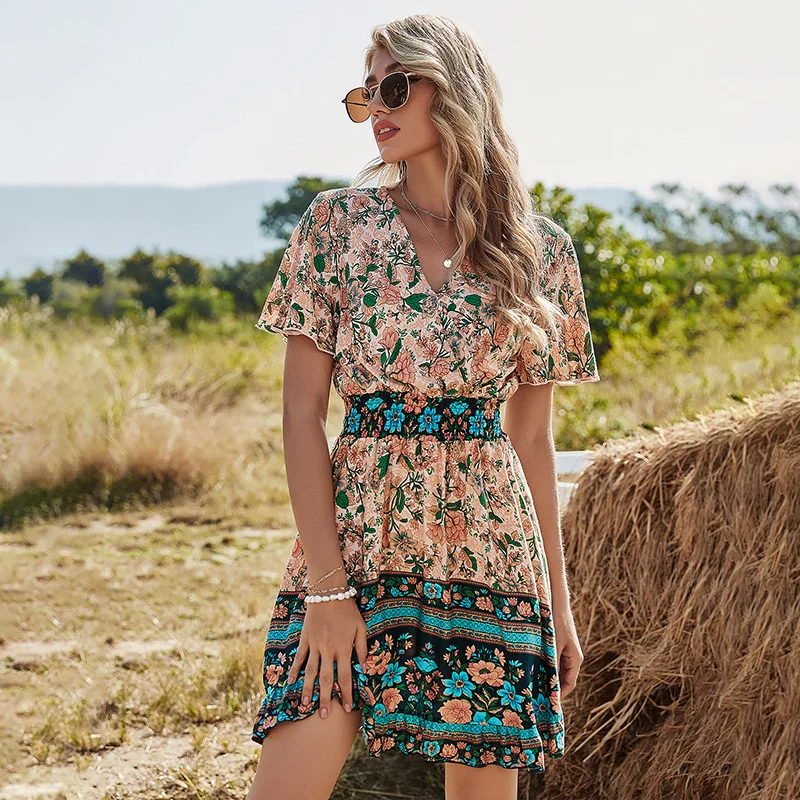 

2021 Spring New Bohemian Floral Dress Women's Casual V-neck High Waist Short-Sleeved Printed Dress Women's Fashion A-line Skirt