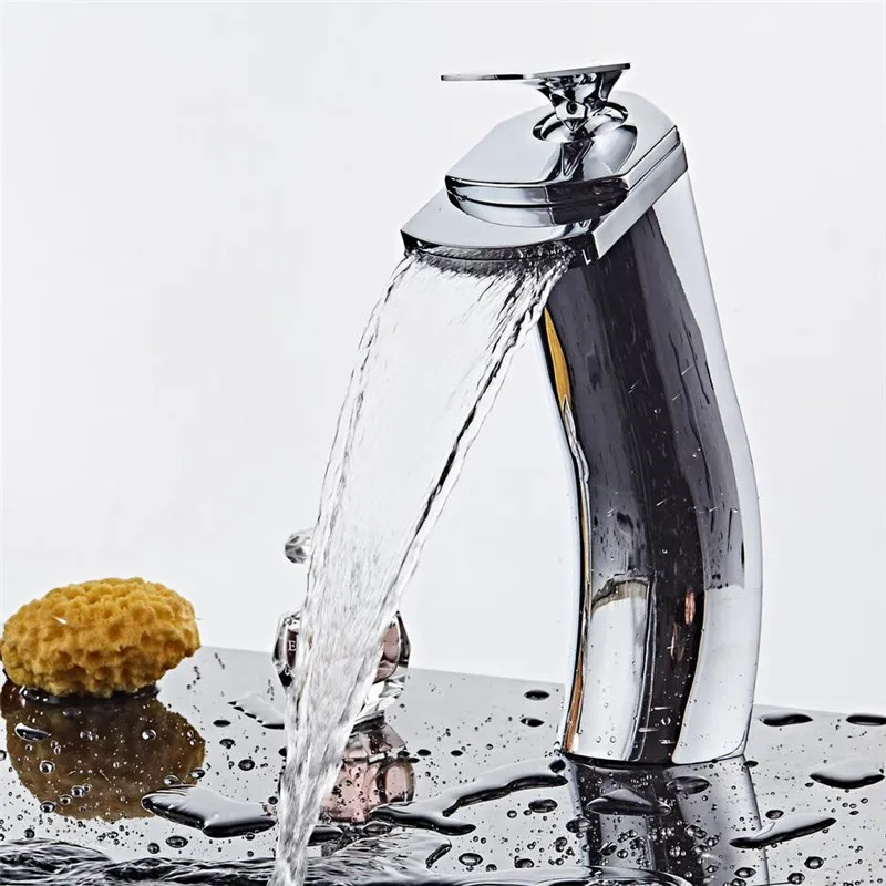 Хромированный полированный смеситель для раковины встраиваемый водопад кран