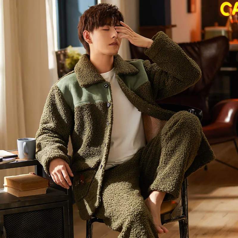Winter Ｍen's Ｗinter Coral Flannel Personalized Fashion Turn-down Colar Homewear Pajamas Set