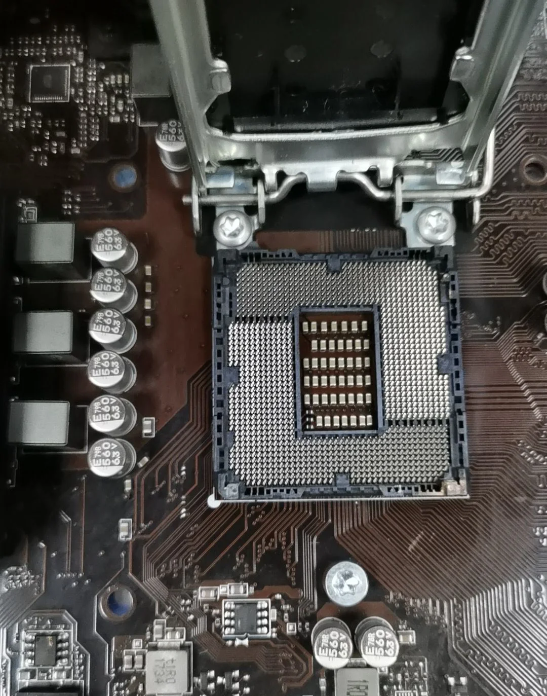 Bestellen Verwendet Bergbau Motherboard Für MSI Z390-A PRO LGA 1151 DDR4 Motherboard 6GPU 6PCI-E Motherboard