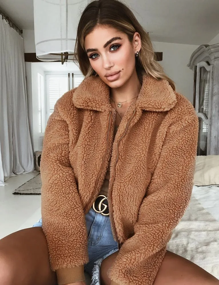 

2021 winter warm velvet Teddy jacket jacket top women's fur