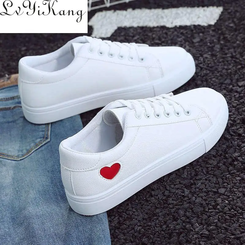Женские холщовые кроссовки на танкетке повседневные белые платформе для лета