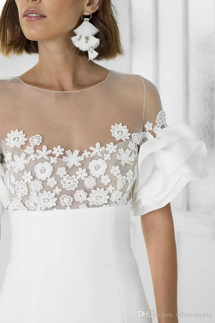 Коктейльное платье с коротким рукавом облегающее белое кружевное сексуальное