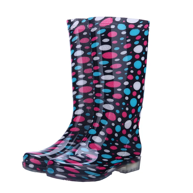 

New Women Rain Boots Waterproof Lightweight Knee-High Garden Shoes Woman Flower Rain Boots Solid Rubber Platform Work Boots 2022