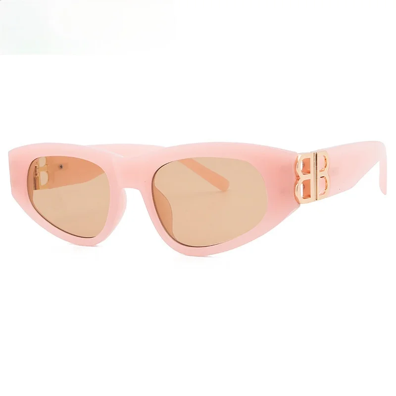

2021 Trendy UV400 Eyewear Cat Eye Sunglasses Women Clear Brand Designer Sun Glasses