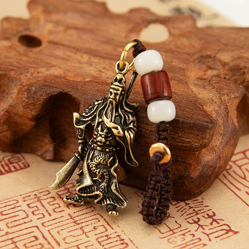 

Брелок GuanGong из латуни