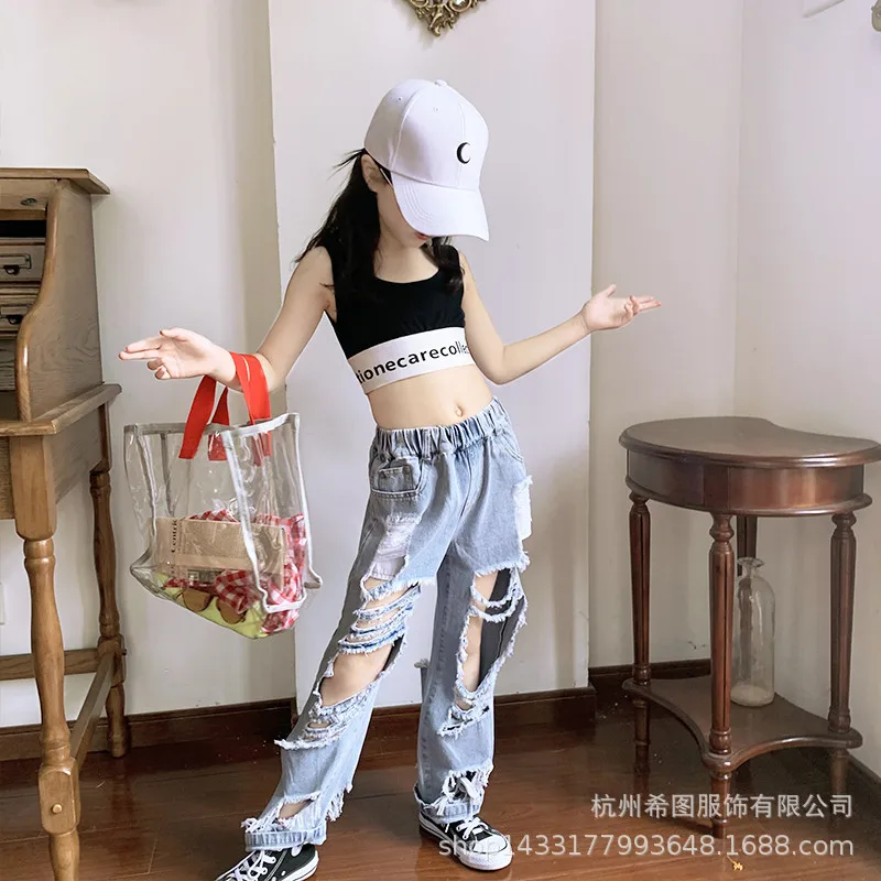 2020 summer new girl pants Hong Kong wind hole denim beggar foreign dad jeans | Мать и ребенок