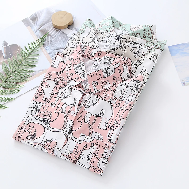 

Женская рубашка на пуговицах с мультяшным принтом, свободная блузка на весну и осень, корейский элегантный стиль, топы с длинным рукавом и о...