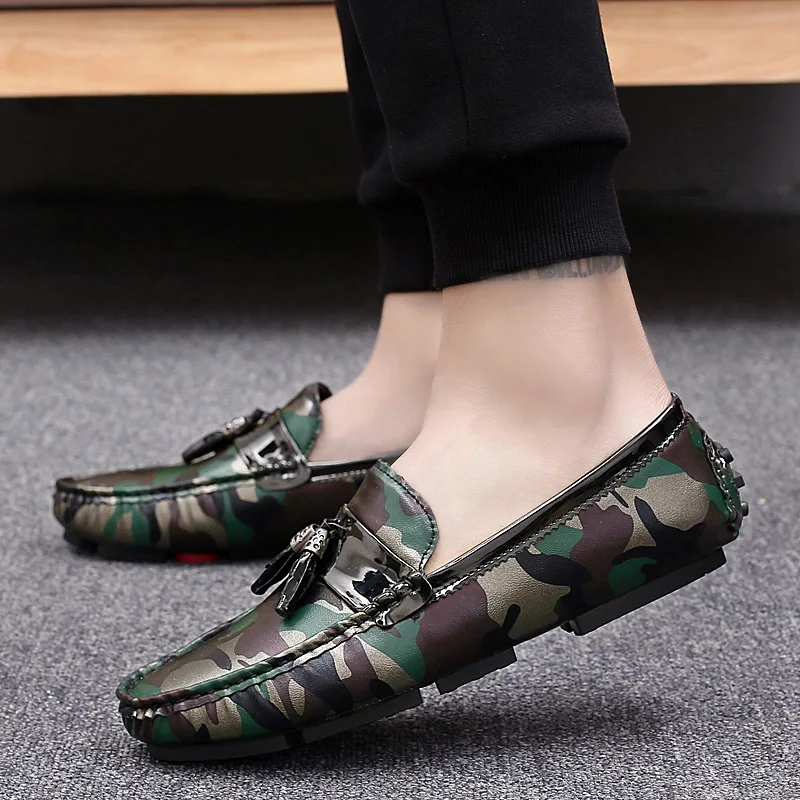 

Men's Casual Shoes British Style Moccasins Leather Flats Zapatos Hombre Loafers Footwear Men Winter&Sping Chaussures S21-03