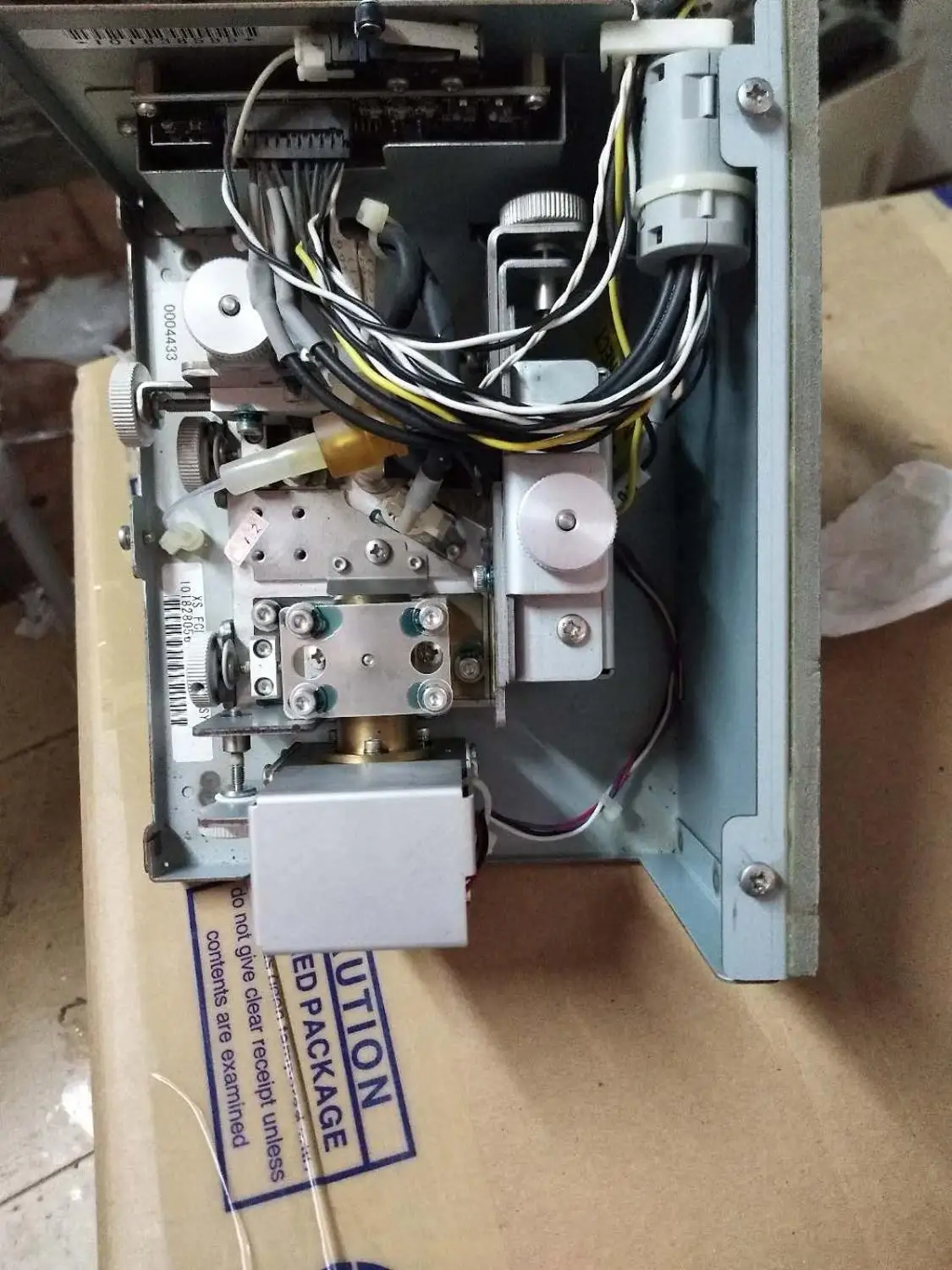 

Лазерный блок Sysmex XS800i.