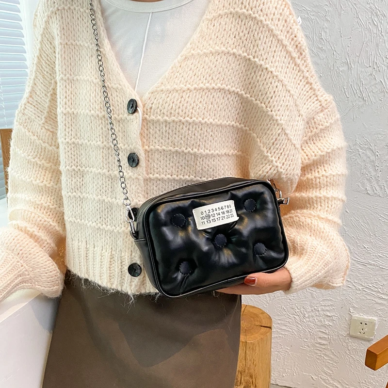 

Высококачественная женская маленькая сумка-мессенджер из искусственной кожи на цепочке, модные женские сумки через плечо для женщин, дизай...