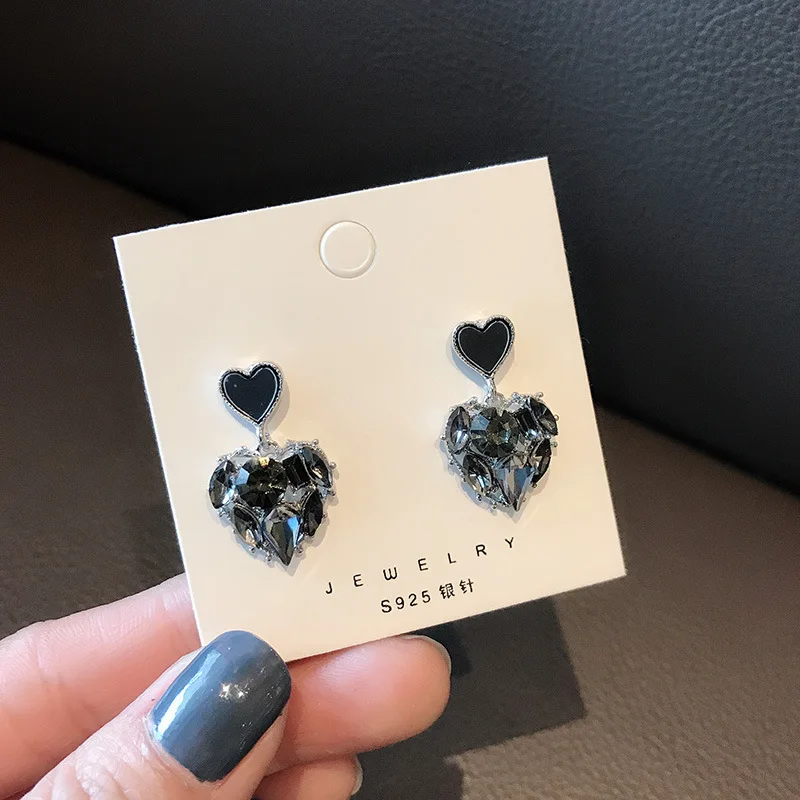 

New Fashion Arrival Trendy Grey Crystal Cute Heart Dangle Earrings For Women Sweet Jewelry