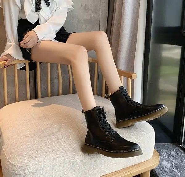 Модные женские локомотивные ботильоны на низком каблуке женская обувь платформе