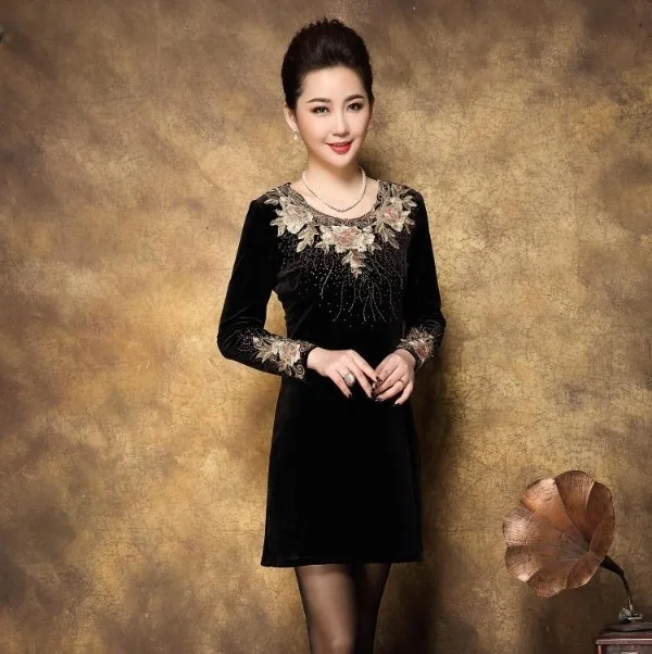 Новинка 2020 осеннее элегантное бархатное платье с цветочной вышивкой и длинным