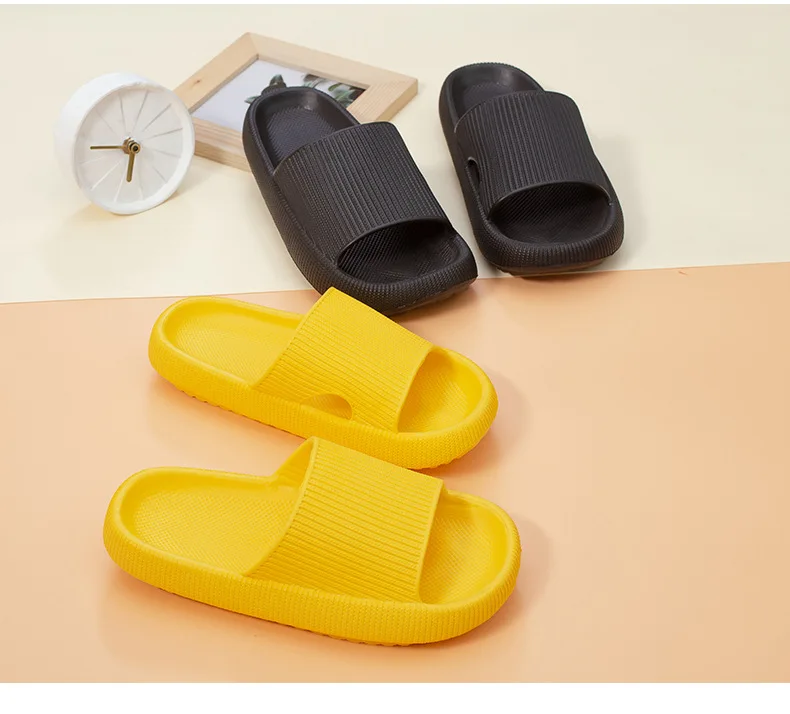 

Slippers Sandals Summer Non-slip Soft Comfortable Rubber Flat Heels Unisex Striped Solid Color Shoes Men Indoor Slide For Men
