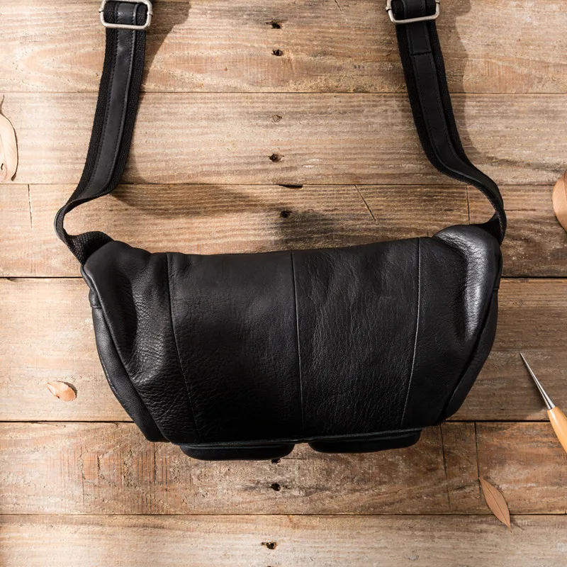 Simple casual desig first layer cowhide men black messenger bag daily outdoor light hot selling natural real leather chest bag