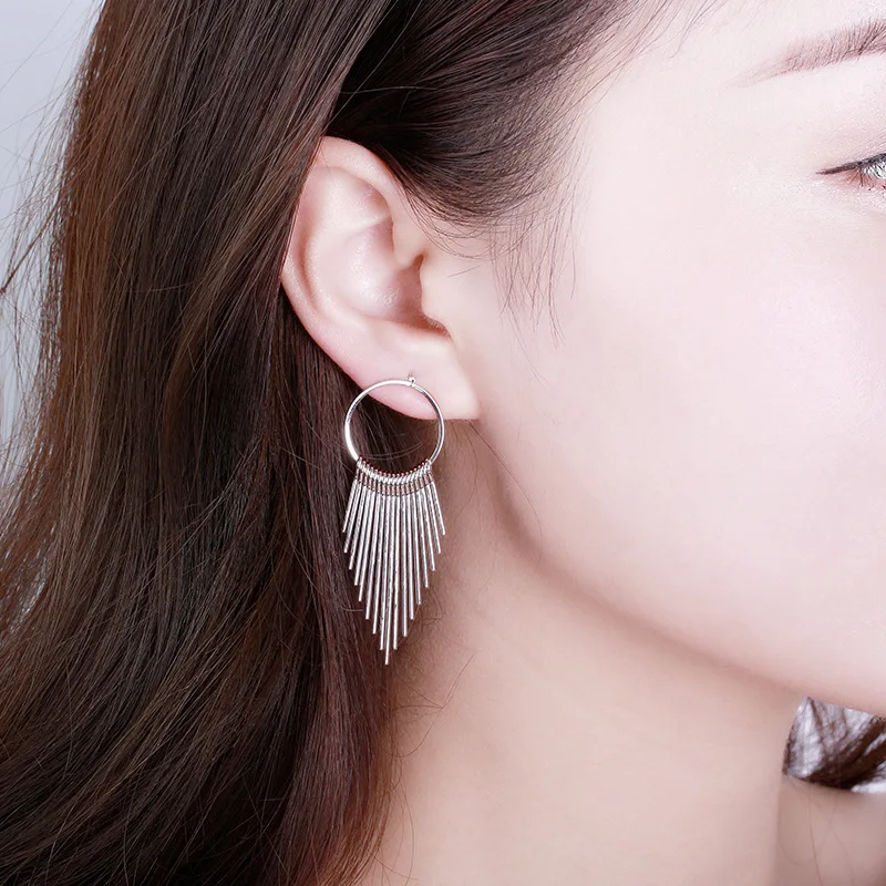 

Circle Multi-Layer Tassel Earrings for Women Retro Fashion Ear Studs Metal Long Earring Parrt Gift