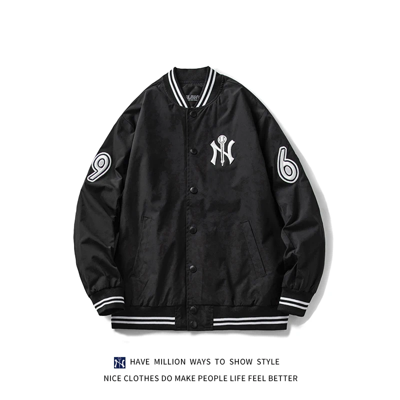 Куртка-бомбер женская осенне-весенняя с вышивкой | Женская одежда